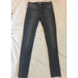 Burberry Skinny Jeans Size 27